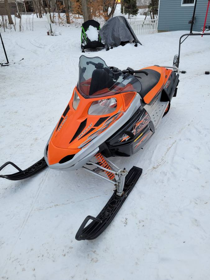00808 g5o8F4vgculz 0t20CI 1200x900 2007 Arctic Cat F1000 LXR Very fast sled