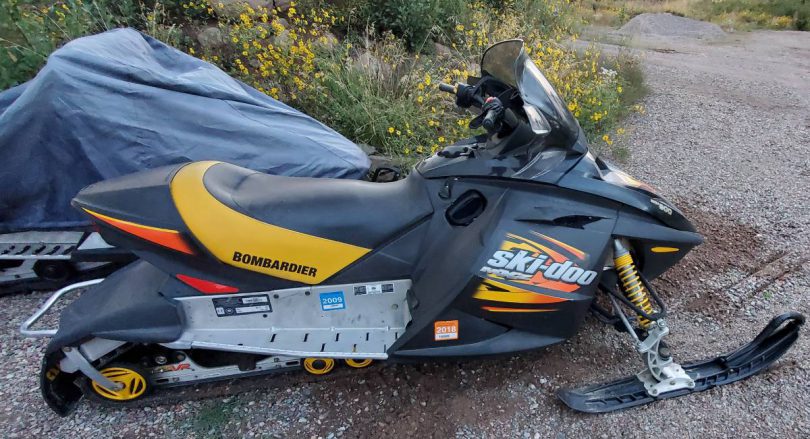 00J0J 3Z7RG0z5sioz 0CI0l0 1200x900 810x439 2003 Ski doo MXZ 800 Snowmobile for Sale