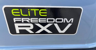 00101 i6r728QCJaZz 0CI0t2 1200x900 375x195 2020 E Z GO Freedom RXV Elite Lithium Ion Golf Cart