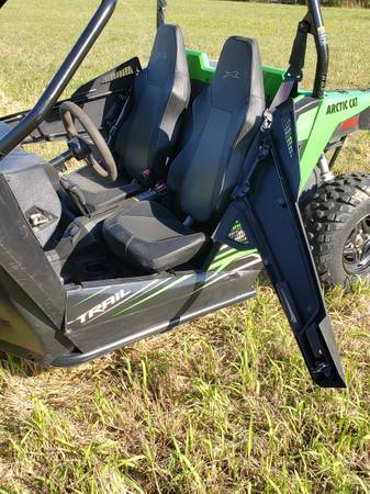 00808 d7TwmxCpb2Lz 05r07g 1200x900 2017 Arctic Cat Wildcat Trail Side By Side 4x4 in stock condition