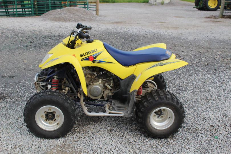 01616 eelyVQIlgubz 0CI0pO 1200x900 810x540 2005 Suzuki Z250 4 wheeler ATV for Sale