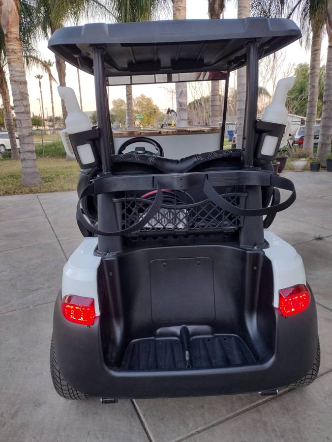 00q0q ffnNE60KHO7 0oc0wg 1200x900 Like new 2017 club car precedent lithium golf cart for sale